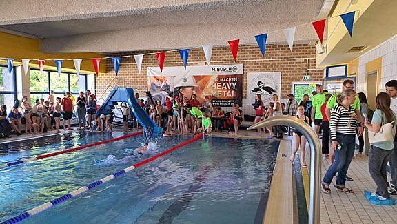 Freundschaftsschwimmen_10052025_6.jpg 
